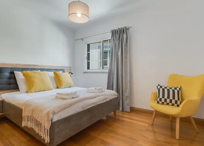 Encanto Em * Santa Cruz (Madeira)